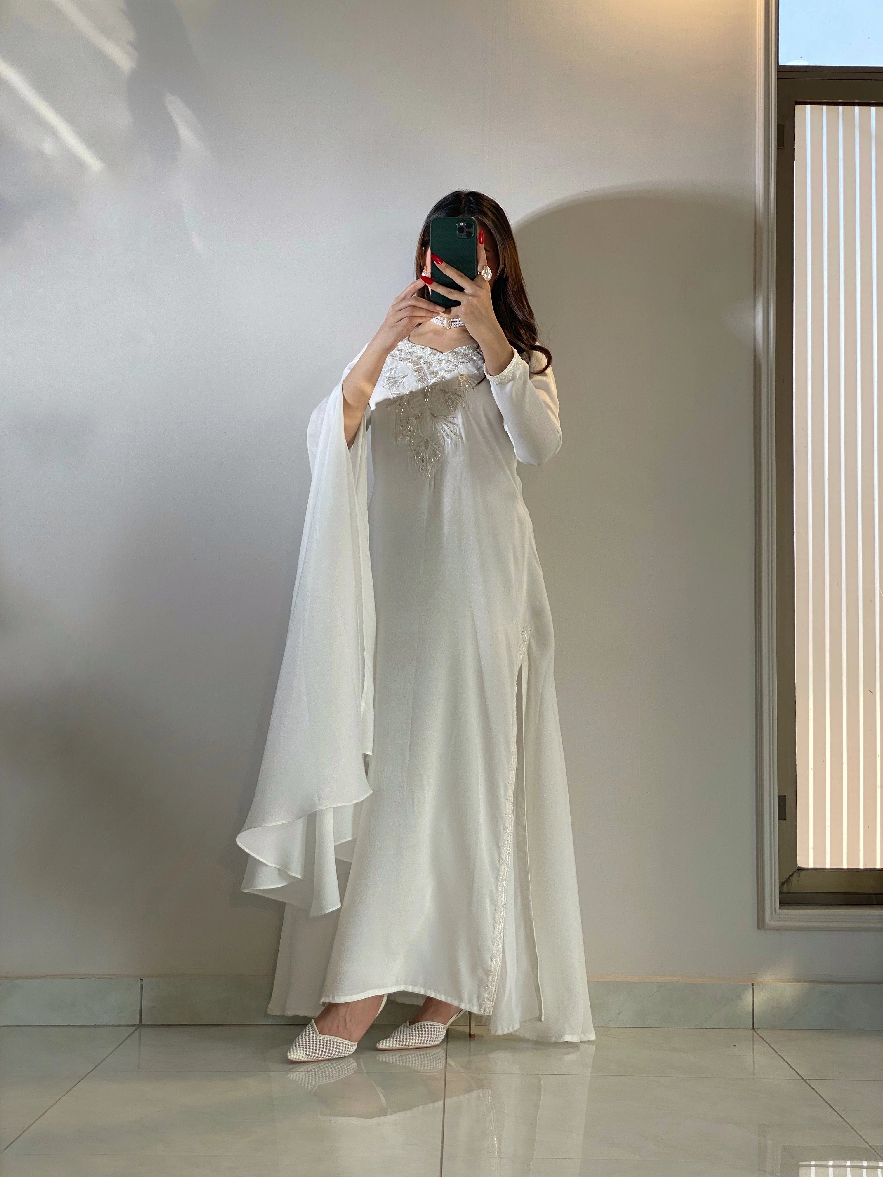 Noor Alina Kaftan