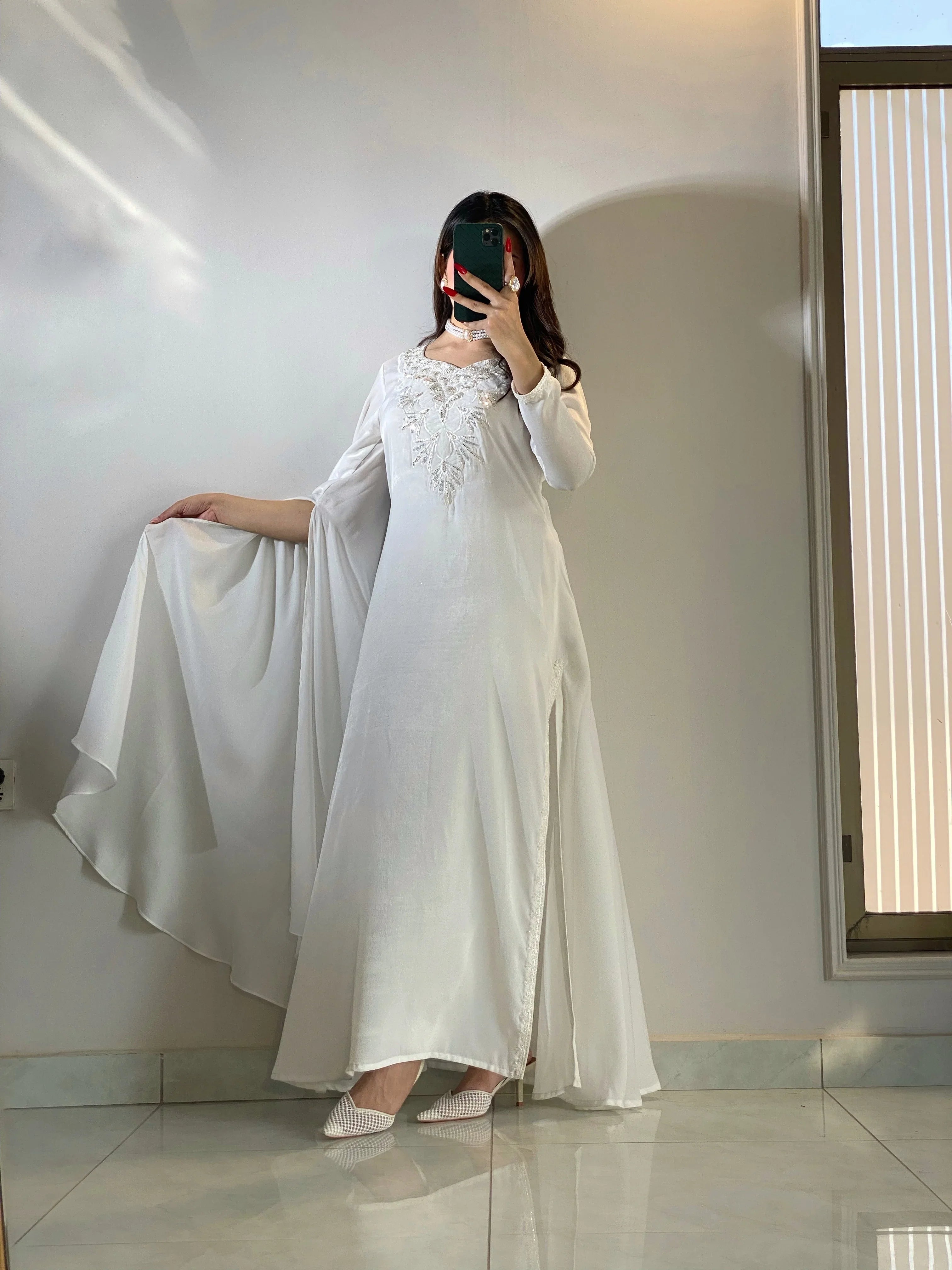 Noor Alina Kaftan