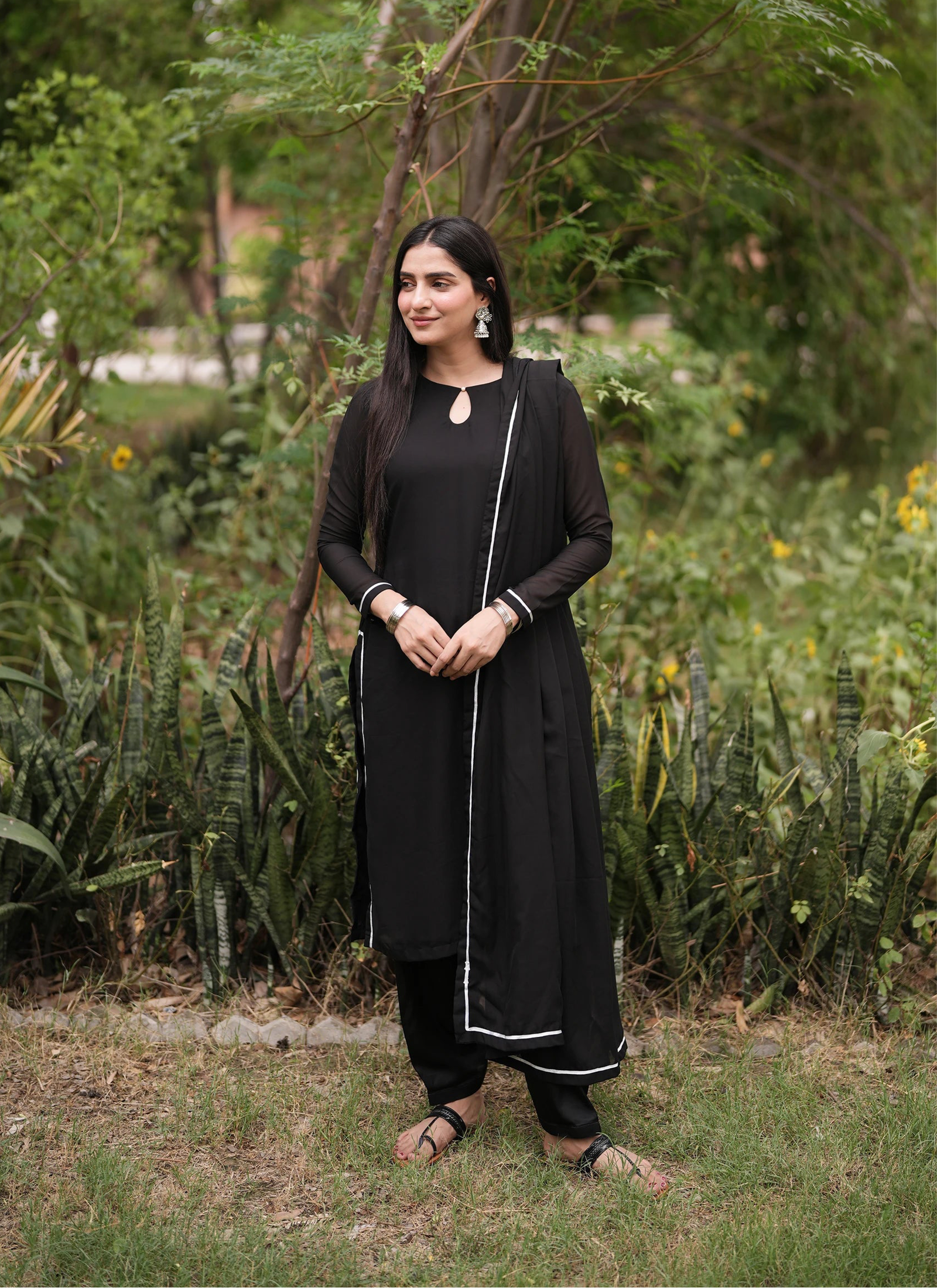 Black Muse - Mataish