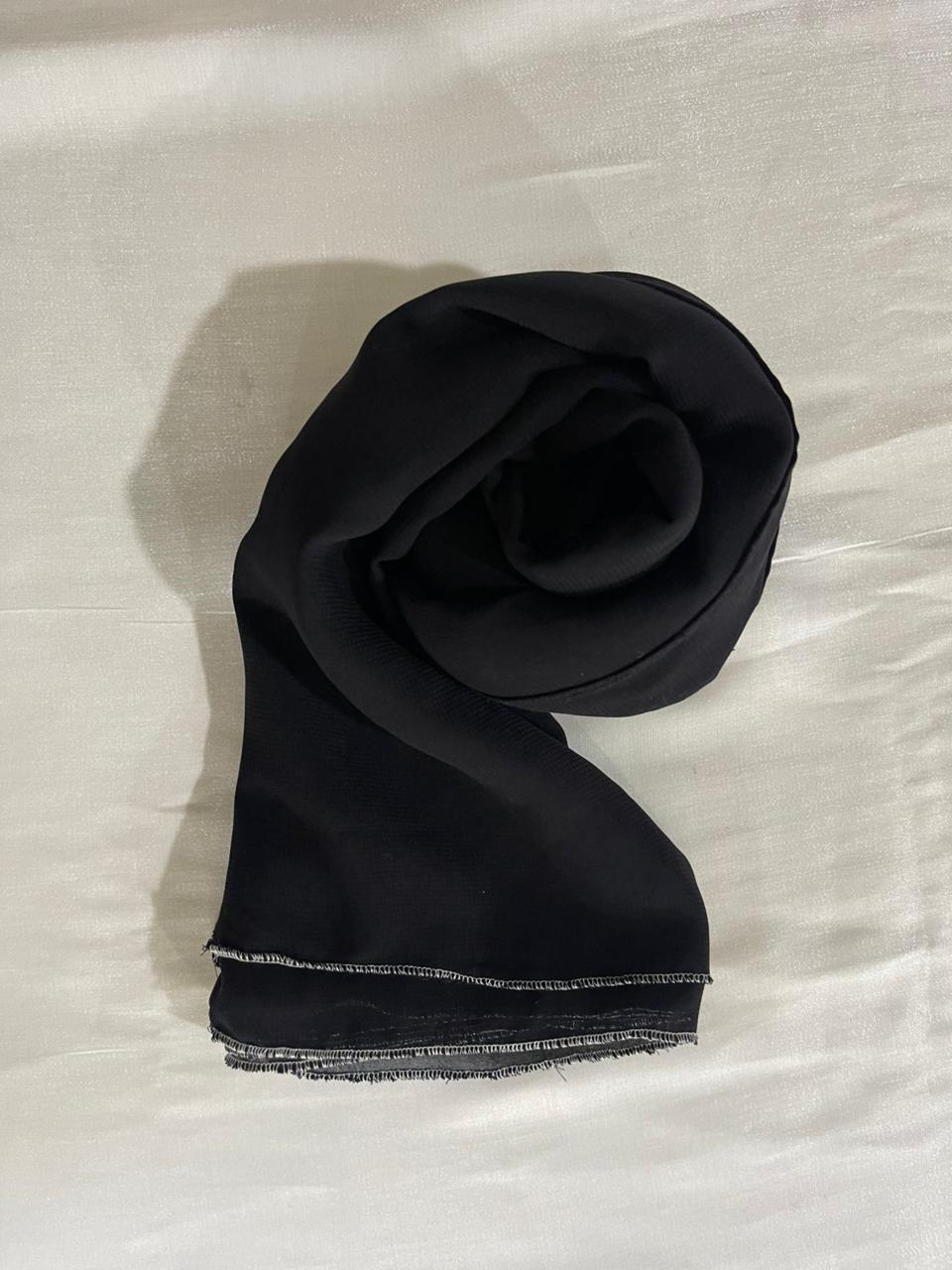 Black with white Stallar