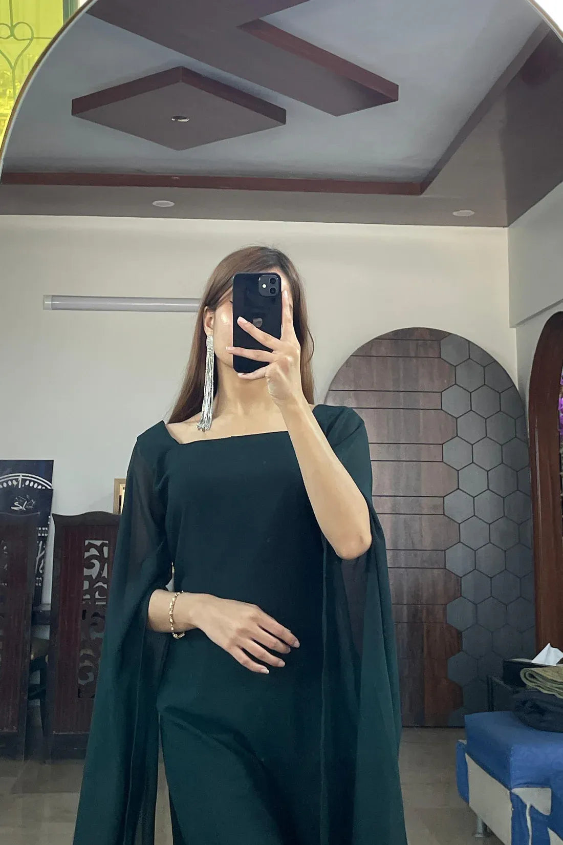 STATEMENT SLEEVES DRESS