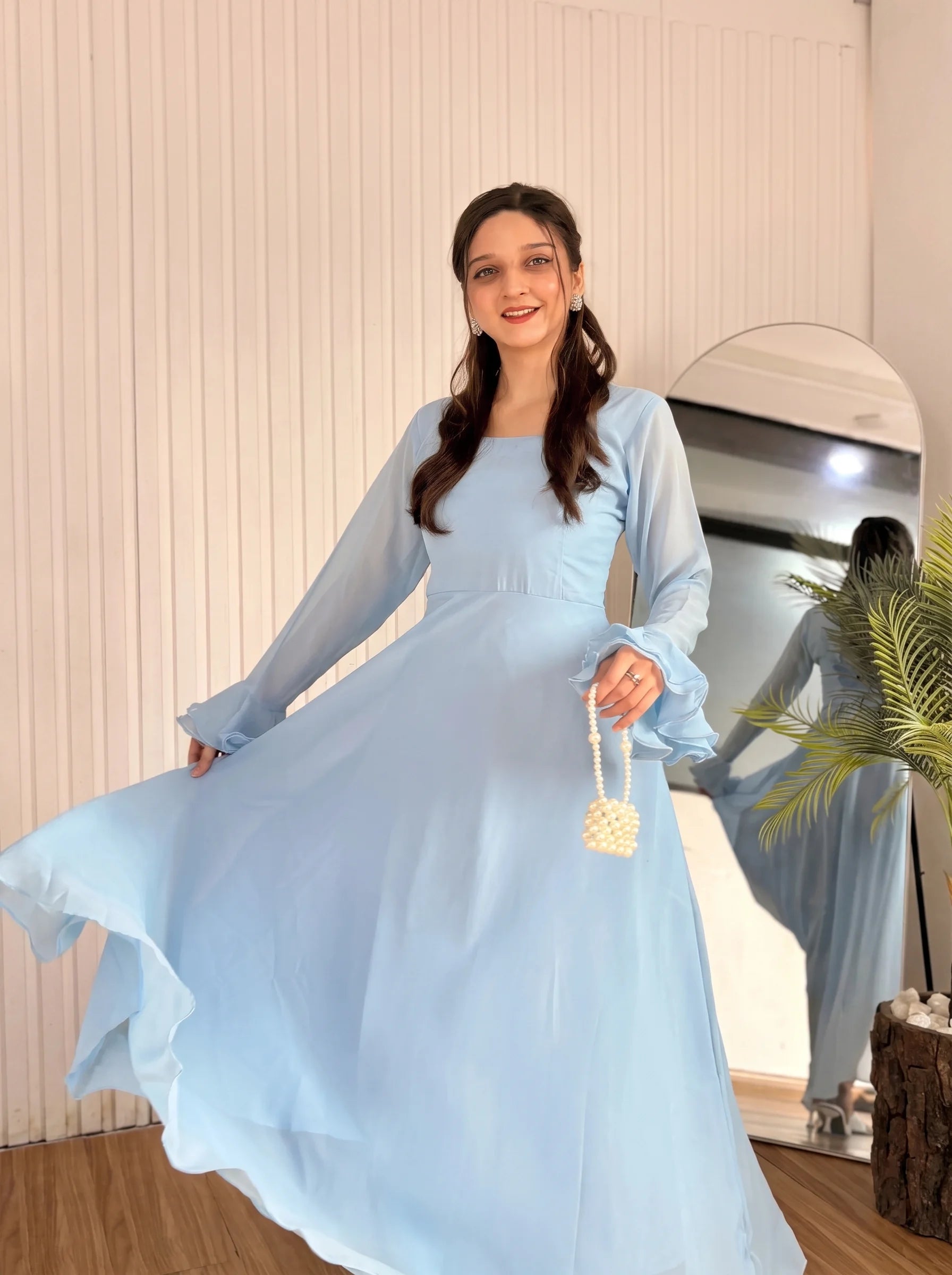 COCKTAIL DRESS